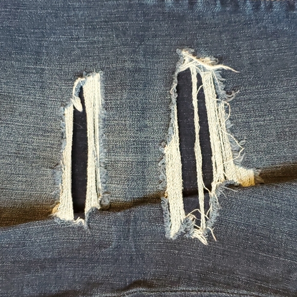 Maurices high rise destructed jeggings size XXL reg. - Picture 10 of 12